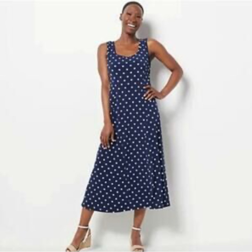 Old Navy Blue and White Sleeveless Maxi Sundress